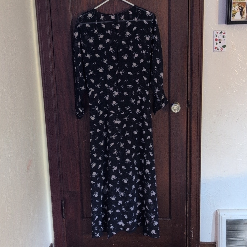Cabi Size 14 Dream Dress Navy Floral Sheer With Slip - Picture 9 of 12